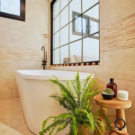 Wellness Cabin Aan Het Veluwse Bos פוטן